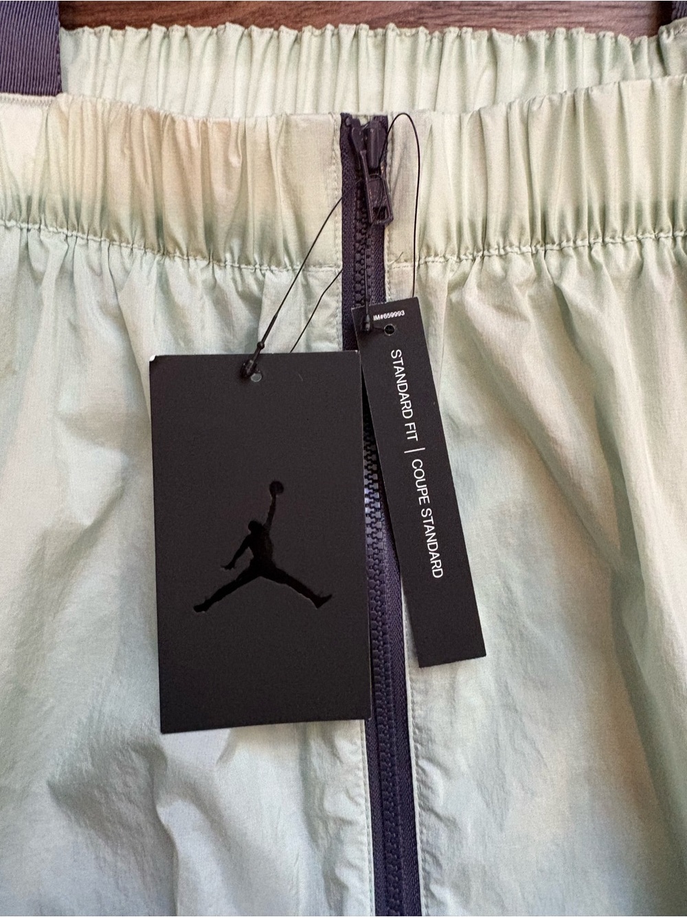 Jordan Utility Off Shoulder Jacket - Picture 8 of 16